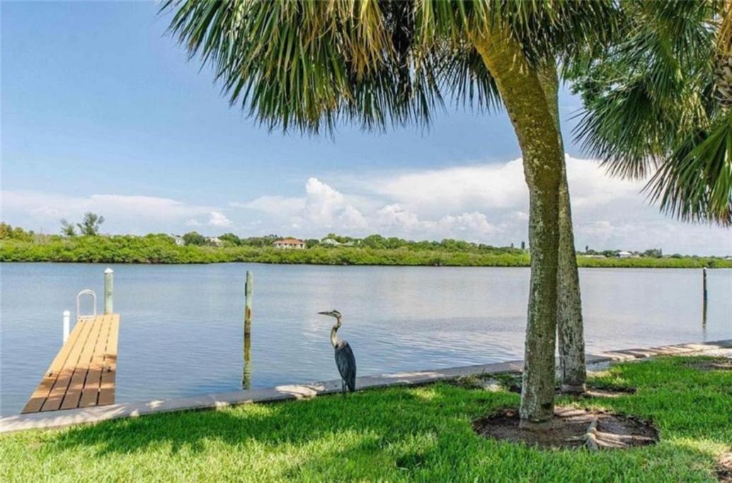 Bayshore Yatch Tennis Condo 2Br 3 Beds, Walking Distance To Beautiful Quite Beach Clearwater Beach Exterior photo